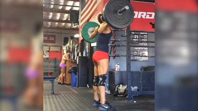 Jackie Perez Crossfit Training Workouts смотреть онлайн