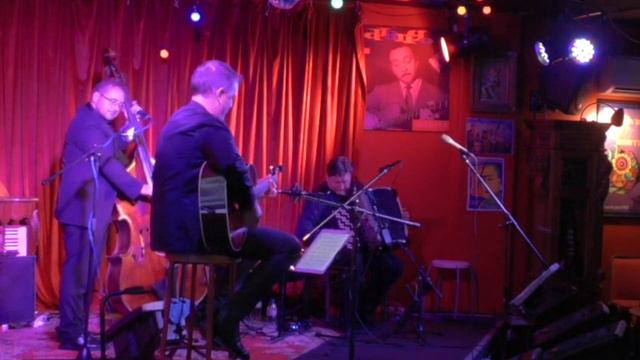 Leonid Beshlei - Sax-Accordion. Mark Harris -Bass. Ben Butler-Guitar DJANGO BAR-TRIO смотреть онлайн