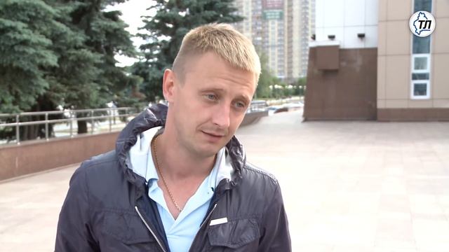 Робот промоутер на улицах Тюмени смотреть онлайн