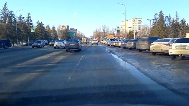 С Музея Старый Уральск по Центру. март 2023 смотреть онлайн