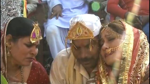 Janghiya baitavla Ae Papa [Full Song] Aile Dulha Raja смотреть онлайн