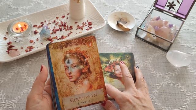 Goddess Power Oracle - Istennő jóskártya bemutatása - átlapozása смотреть онлайн