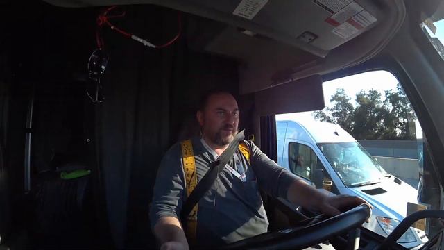 Лучше быть богатым и здоровым, чем бедным и больным смотреть онлайн