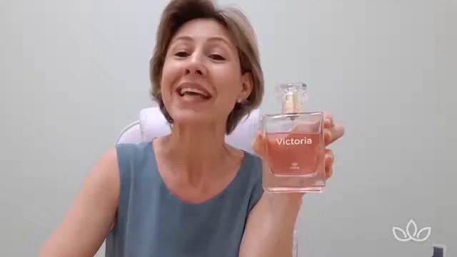 Assista esse vídeo Doutora Rosângela Fusco falando sobre o Deo Parfum Victoria da Aloha смотреть онлайн