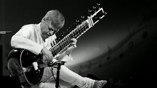 Raga Yaman [Remastered] ~ Pandit Buddhaditya Mukherjee ~ Live In Pune (1989)