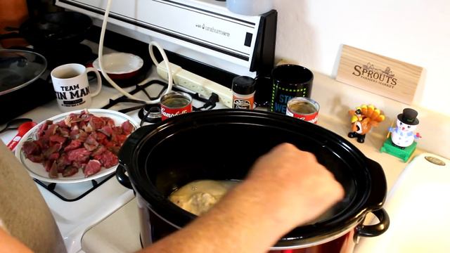 Steak and Cream of Mushroom Soup Slow Cooker смотреть онлайн