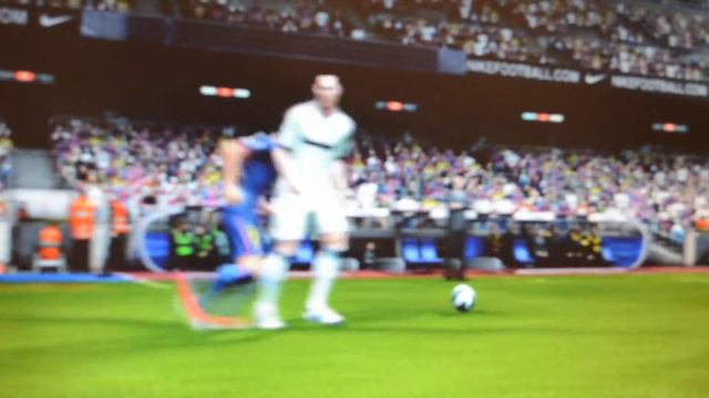 PES 13 Между ног кинул смотреть онлайн