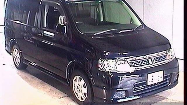 2005 HONDA STEP WAGON _S RF5 смотреть онлайн