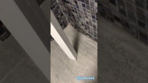 Герметизация душевой кабинки силиконом.