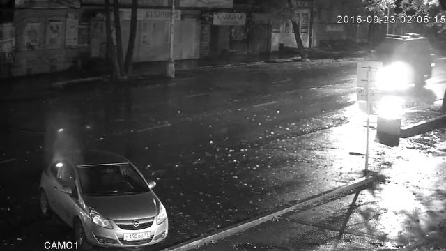 Ночное видео с камеры Optimus IP-E012.1(2.8-12)P_V2035