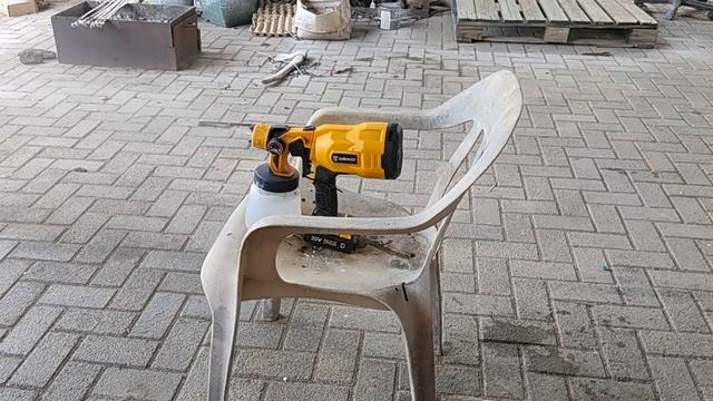 Аккумуляторный краскопульт DEKO DKSG20K2. Настоящая правда о продолжительности его работы. смотреть онлайн