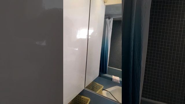Запотели зеркала в ванной? Есть решение! смотреть онлайн