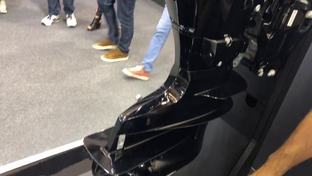 Suzuki DF 40 A ARI (super potente,senza patente) смотреть онлайн