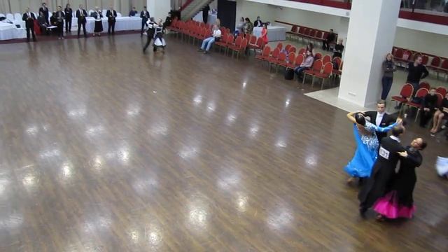 Медленный вальс (Взрослые + Молодежь E класс) 17.11.2018 Рейтинг-турнир Санкт-Петербурга (7 тур) смотреть онлайн