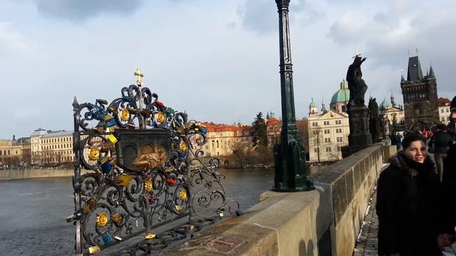 Вид с Карлова Моста смотреть онлайн