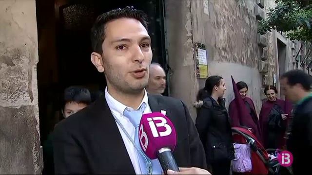 La processó dels estandards, primer acte de la Setmana Santa a Palma смотреть онлайн