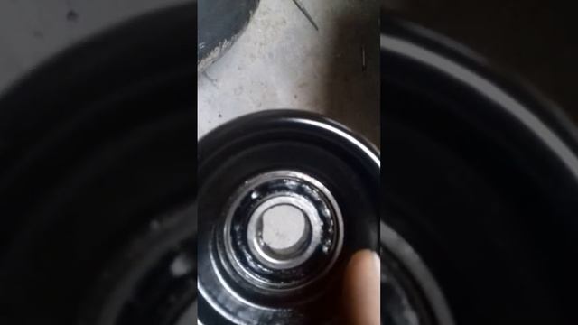 Натяжной ролик Киа Рио и Хендай Солярис.