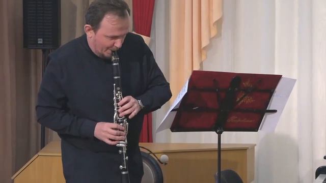 Ольга Дюжина. Две пьесы памяти Комитаса (для двух кларнетов и дхола). 1. Печальный напев, 2. Танец. смотреть онлайн