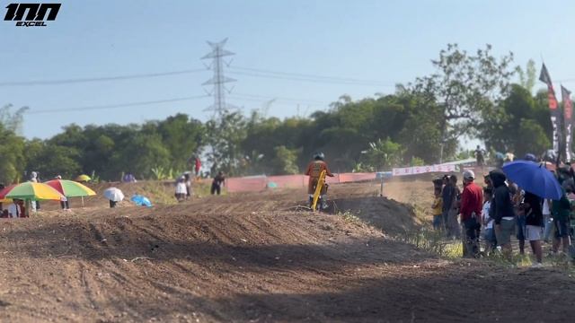 PEMBUKTIAN DI MOTO 2 | CLEOSA SERIES PUTARAN 2 YOGYAKARTA EXCEL 100 Ft. BSM 313❗️ смотреть онлайн