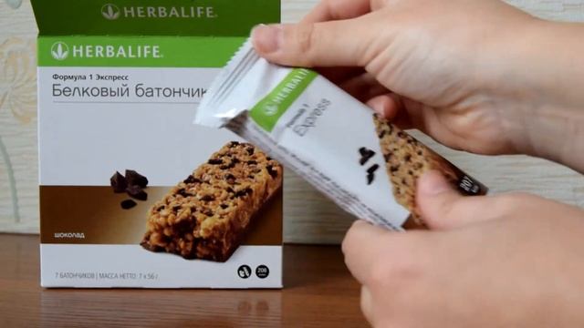 Белковые батончики Гербалайф. Какие они?