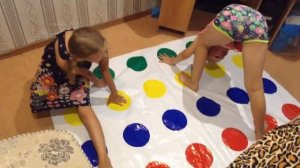 Играем в Твистер