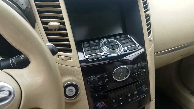 2011 Infiniti FX35 смотреть онлайн
