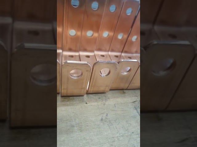 Кронштейны из медной шины сечением 4х30 мм. На углах сделали радиусы R=5 мм смотреть онлайн