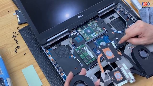 Hướng dẫn thay VGA cho laptop Dell 7510 7520 смотреть онлайн
