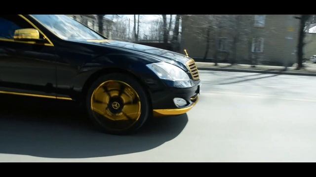 Детальная оклейка в золото/хром/карбон | Mercedes GOLD смотреть онлайн