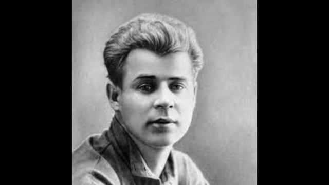 Лебедушка — Сергей Есенин смотреть онлайн