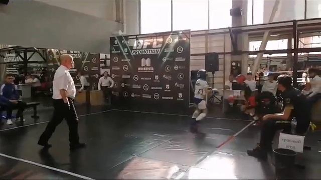 кубок Урала екб. первый бой Маринов Владимир ??? смотреть онлайн