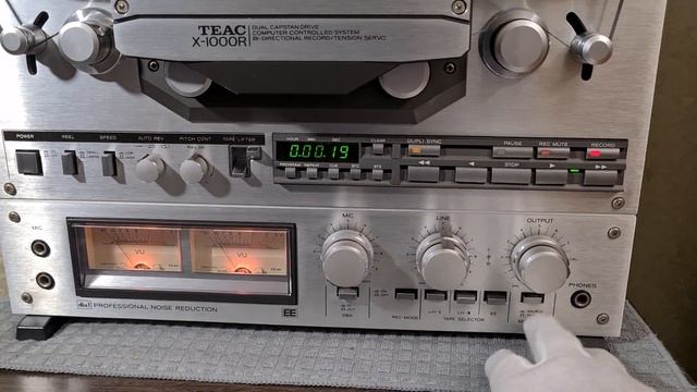 Катушечный магнитофон Teac X 1000R смотреть онлайн