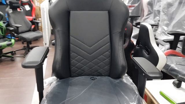 Кресло EVOLUTION GLORIOUS Ed. 2022 