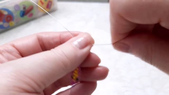 Брелок Маленькая ЗМЕЙКА ? из бисера/бисероплетение/параллельное плетение/фигурки из бисера смотреть онлайн