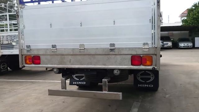 Xe Tải Hino 8 Tấn 5 FG Mui Bạt Nhôm | Giá Xe Hino 8 Tấn 5 Thùng Dài 7m3. 0906 502 451 смотреть онлайн