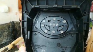 Подробное видео по замене значка на руле Тойота Приус 30...