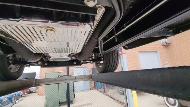 1934 Ford 3 Window Coupe Underbody and Lower Panel Walk Around смотреть онлайн