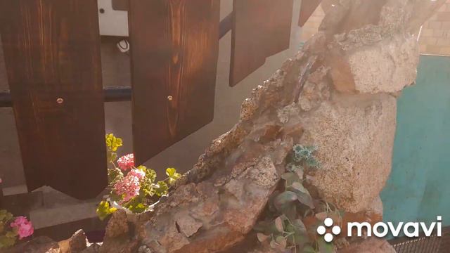 Забор необычный, живой с водопадом. смотреть онлайн