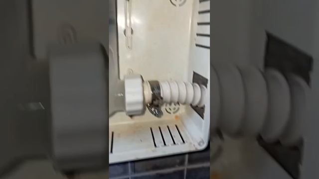 Проверка дренажа канальных кондиционеров #shorts #дренаж #проверка #кондиционер смотреть онлайн