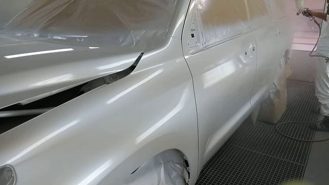 İwata Supernova 1.3 HD & Toyota Sequoia Clear Coat смотреть онлайн