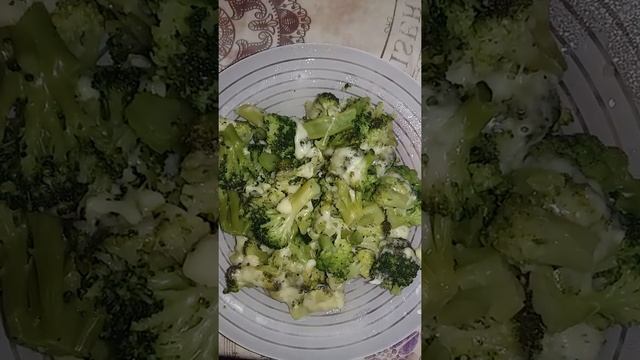 Брокколи с сыром в мультиварке смотреть онлайн