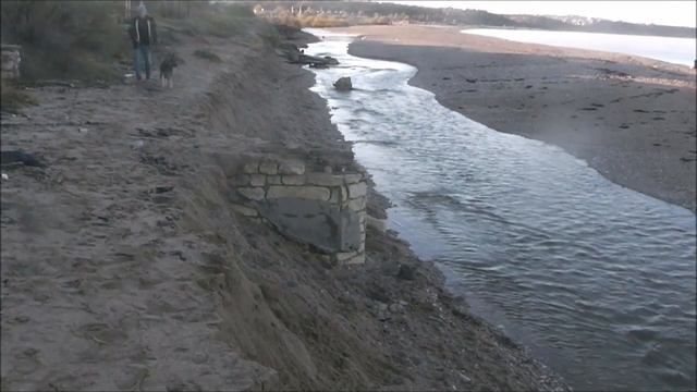 Пляж Любимовка 2 после супершторма и сюрприз от реки Бельбек смотреть онлайн