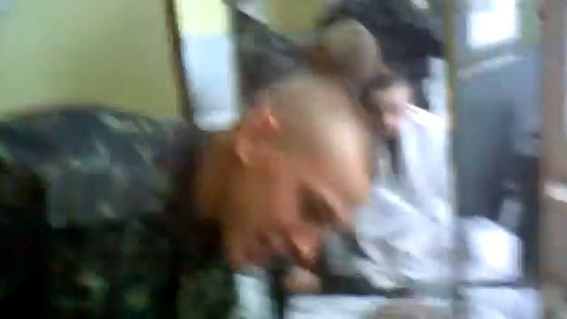 Стильная военная причёска смотреть онлайн