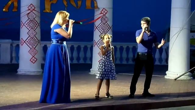Выступление Марлена Белялова, Ксении Корягиной и Динары Аксеитовой, День Крещения Руси 28 июля 2016 смотреть онлайн