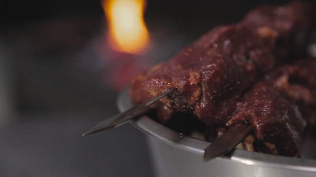 Сочный шашлык в ХУМО