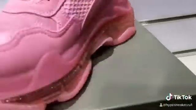 Balenciaga Triple S Clear Sole Pink (W) l 544351W2GA15760 l www.hypesneaaker.ru смотреть онлайн