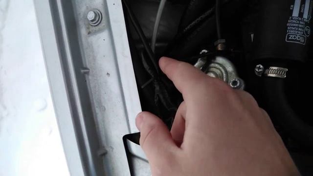Уходит антифриз___ Срочно смотри это видео.