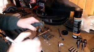 Yamaha Viking III ремонт рулевой, устранение люфта в лыжах.