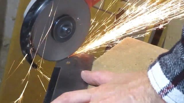 Как сделать классическую ручку для обушковой пилы. Handle for dovetail saw смотреть онлайн