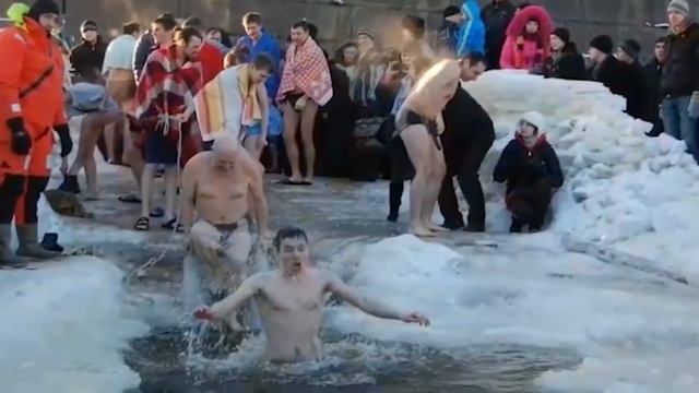 Обычаи и традиции на Крещение. СДК Харциз-1.